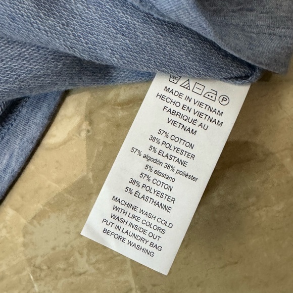 Michael Kors Chambray Blue/Silver Logo Lightweight Cropped long sleeve. NWT - Picture 8 of 8